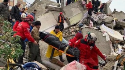 40 yaşındaki kadın 80 saat sonra kurtarıldı