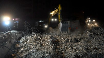 Devasa rakam ortaya çıktı: Deprem felaketinin ekonomik bilançosu hesaplandı