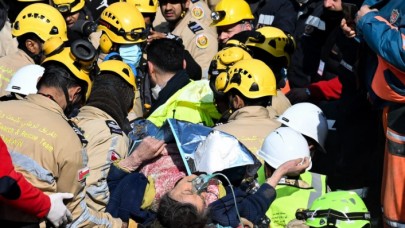 Büyük felakette sekizinci gün: Can kaybı 31 bin 643e yükseldi, umutlu bekleyiş sürüyor