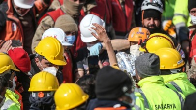 Büyük felakette dokuzuncu gün: Can kaybı 31 bin 643, umutlu bekleyiş sürüyor