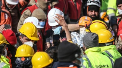 Deprem felaketinde yaşamını yitirenlerin sayısı 38 bin 44e yükseldi