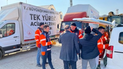 Büyükçekmece Belediyesi depremin yaralarını sarmaya devam ediyor