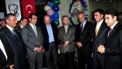 BEYLİKDÜZÜ’NÜN GENÇ İŞ ADAMLARI AYNI ÇATI ALTINDA TOPLANDI