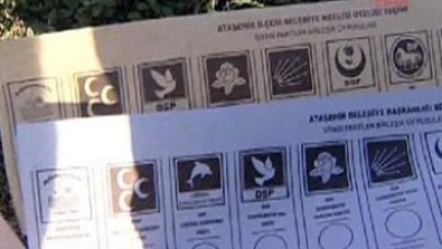 TEM otoyolunda 3 çuval oy pusulası bulundu