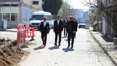 Sokaklar yenileniyor