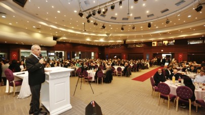 Biz büyük bir aileyiz