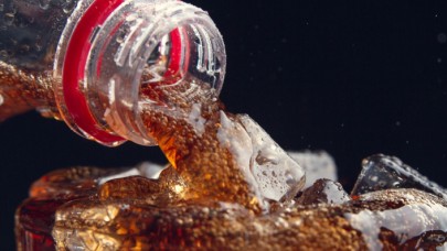 Kola fiyatına son yılların en büyük zammı: İçerken iki kez düşüneceksiniz