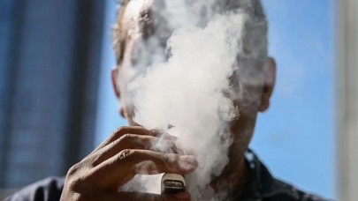 Sigara tiryakilerine kötü haber: Tek seferde rekor zam