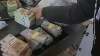 Sahte pasaport operasyonu: 3 gözaltı