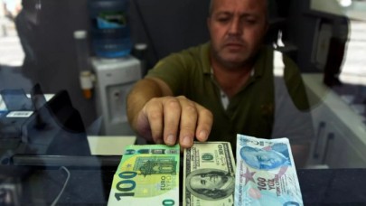 Dolar gece yarısı rekor kırdı!