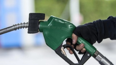 Benzine zam geliyor! Bu geceden itibaren...