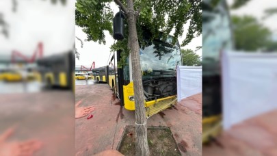 İETT otobüsü  6 araca çarptı