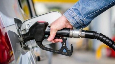 Araç sahipleri dikkat: Akaryakıt fiyatları gece yarısı yine değişti