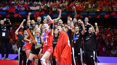 AVRUPA'YI FETHETTİK