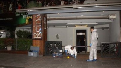 Reina'ya silahlı saldırı