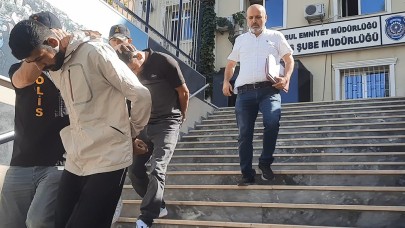 Hırsızlar yakayı ele verdi