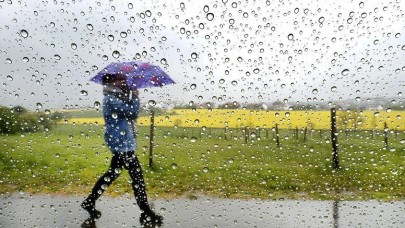 Meteoroloji'den sağanak ve fırtına uyarısı