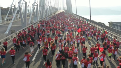 Cumhuriyet kadınları "100. yıl" için koştu