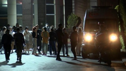 Yurtta kalan öğrenciler yemekten zehirlendi