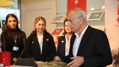 6  ayrı semt  6 farklı kitap