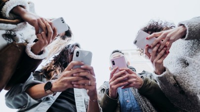 Sosyal medya değersizlik hissi veriyor!