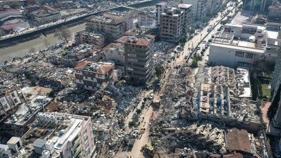 Prof. Dr. Şükrü Ersoy "büyük deprem potansiyeli var" diyerek en kötü senaryoyu açıkladı