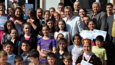 ÇATALCA BELEDİYESİ KURSLARI UZAK MAHALLELERDE DE FİDAN VERİYOR