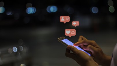 Sosyal medya ahlak sınırlarını zorluyor