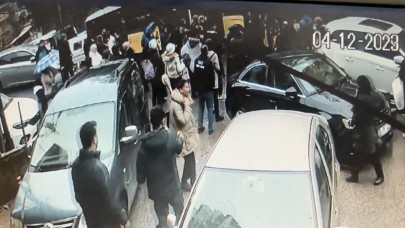 Biber gaz sıktı yolcular fenalaştı