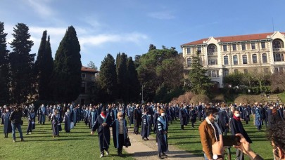 Akademisyenler direniyor