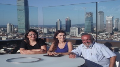 SİYASETE YÖN VEREN KADINLAR