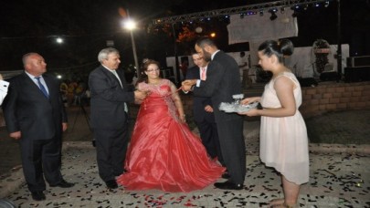 Değirmenköy Değirmenköy olalı böyle nişan görmedi!