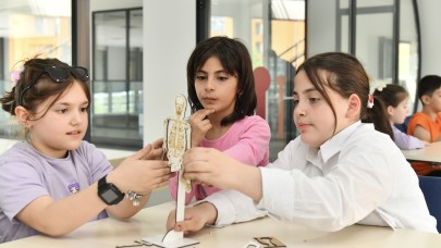 Yeteneklerini keşfediyorlar