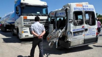 Kırmızı ışıkta TIR dehşeti