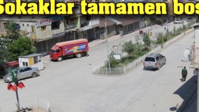 Şemdinli'de kepenkler kapalı