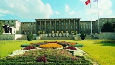 Hakkâri Meclis’te yok