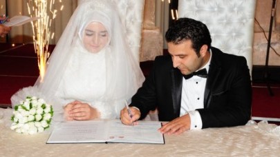 Ateş ailesinin mutlu günü