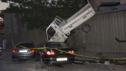 Kamyonet amuda kalktı