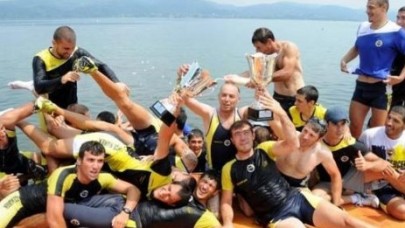 Kürekte şampiyon F.Bahçe