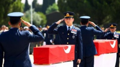 Şehit pilotlar uğurlandı