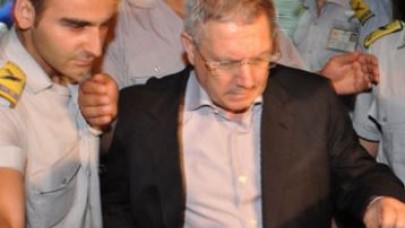 Fenerbahçe ile yolları ayrılıyor mu?