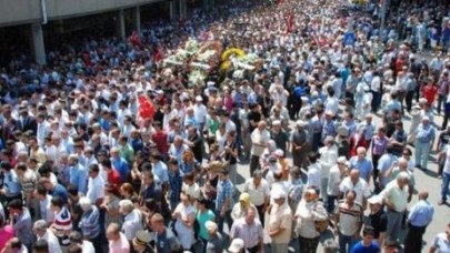 ŞEHİT MİTİNGİ....