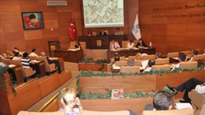 Tatil bitti,meclis başladı