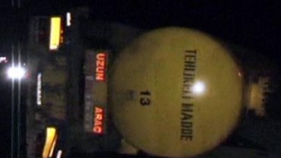 Çok tehlikeli tanker 250 metre sürüklendi