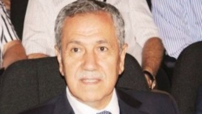 Gülmekten kendimi alamıyorum