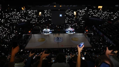 Anadolu Efes, Dubaı Basketball mücadelesine hazır