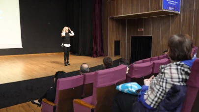 Kartal’da “Ailede Etkili İletişim” Söyleşisi Yapıldı