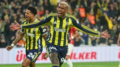 Fenerbahçe pür neşe!