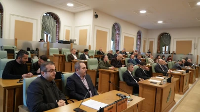 Zeytinburnu Belediye Meclisi’nin şubat ayı ikinci oturumunda 28 Şubat süreci konuşuldu.