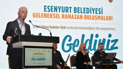 İstanbul Valisi Davut Gül Kadın Günü iftarına katıldı